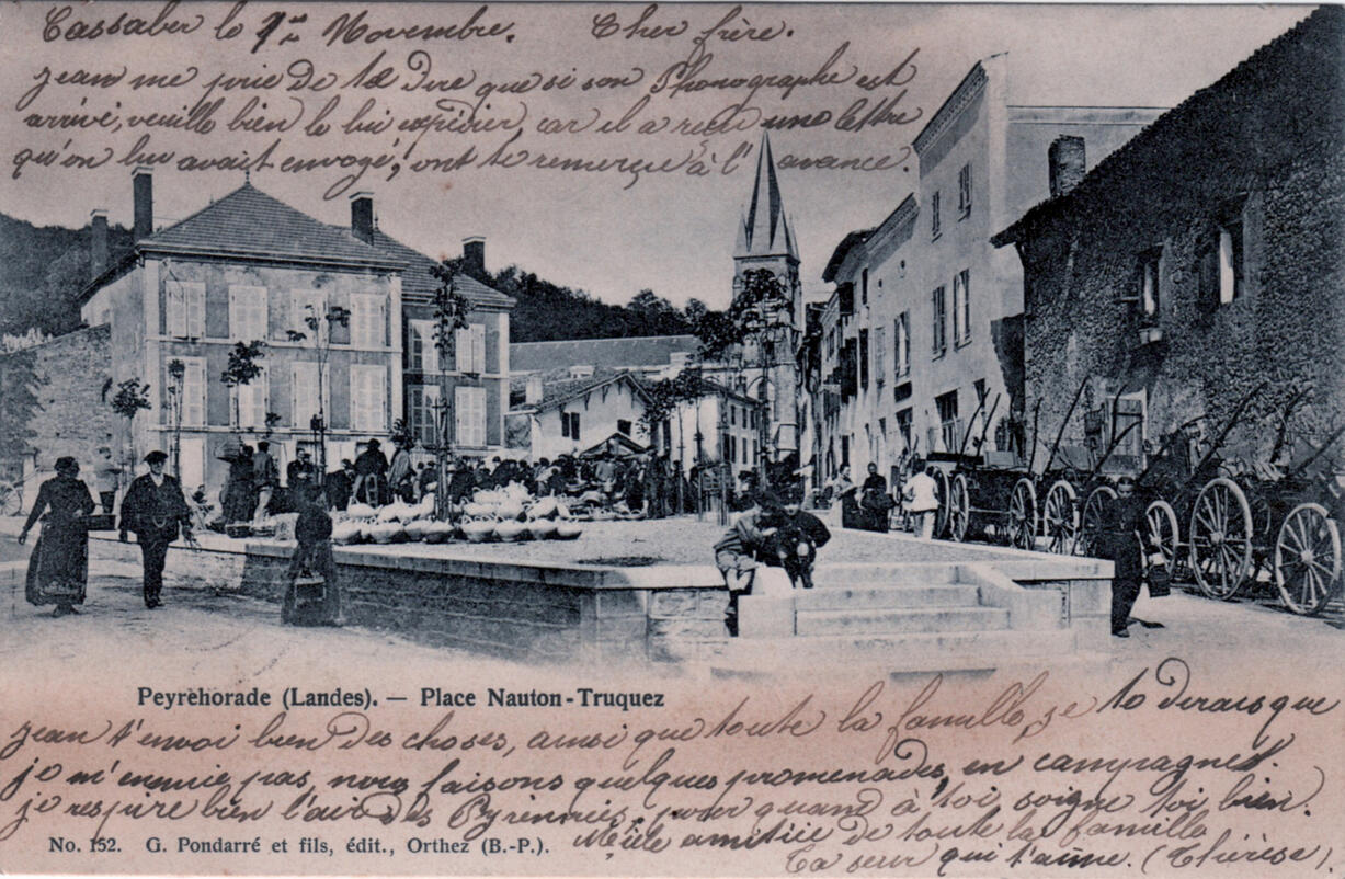 Peyrehorade - Plaza Nauton-Truquez - Mercado de alfarería