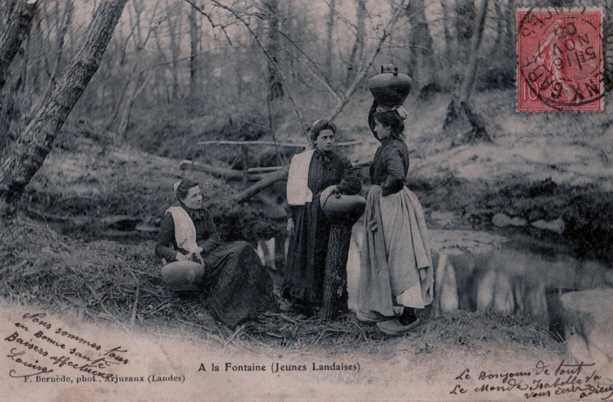 Jeunes filles landaises à la source